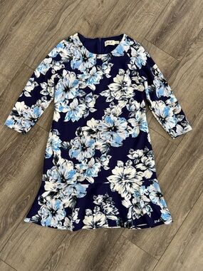 Eliza J Navy Blue Floral Shift Dress with Light Blue and White Accents Lined